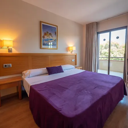 Aparthotel Golf Beach Hotel 3*
