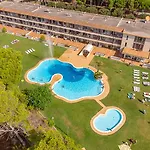 Golf Hotel